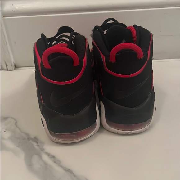 Nike Air Uptempo Boys Big Kid size 1 - Picture 3 of 8